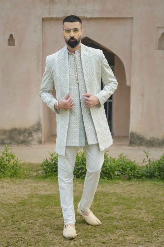 Threadwork shrug style indo-western